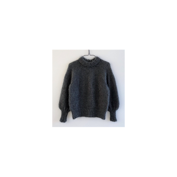 SATURDAY NIGHT SWEATER